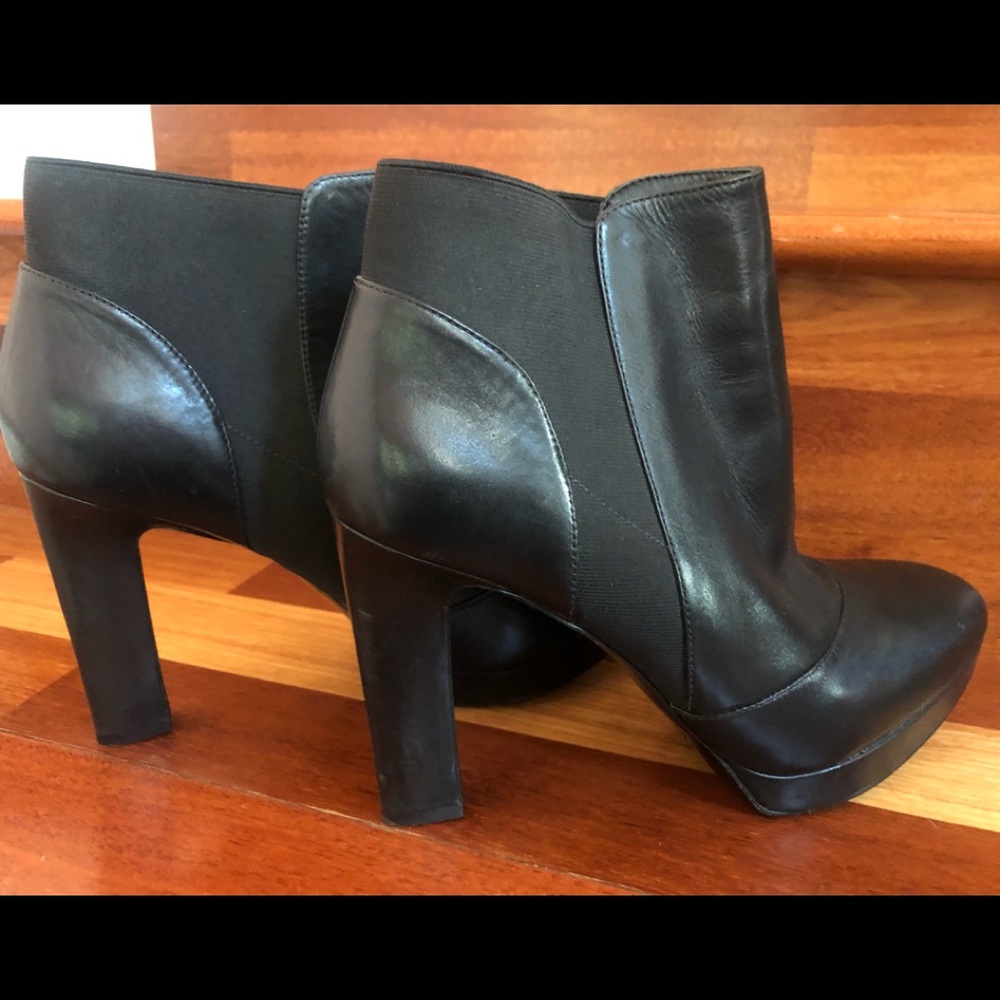Via Spiga black leather ankle booties, size 10.5